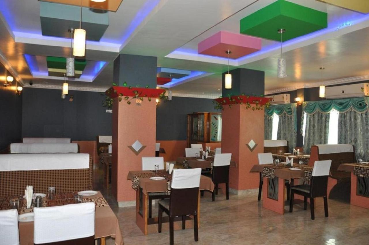 שילונג Hotel Barbareek מראה חיצוני תמונה