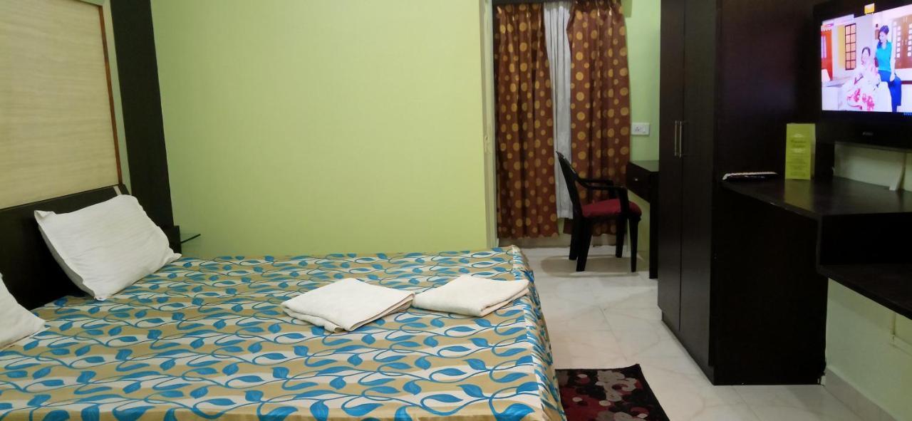 שילונג Hotel Barbareek מראה חיצוני תמונה