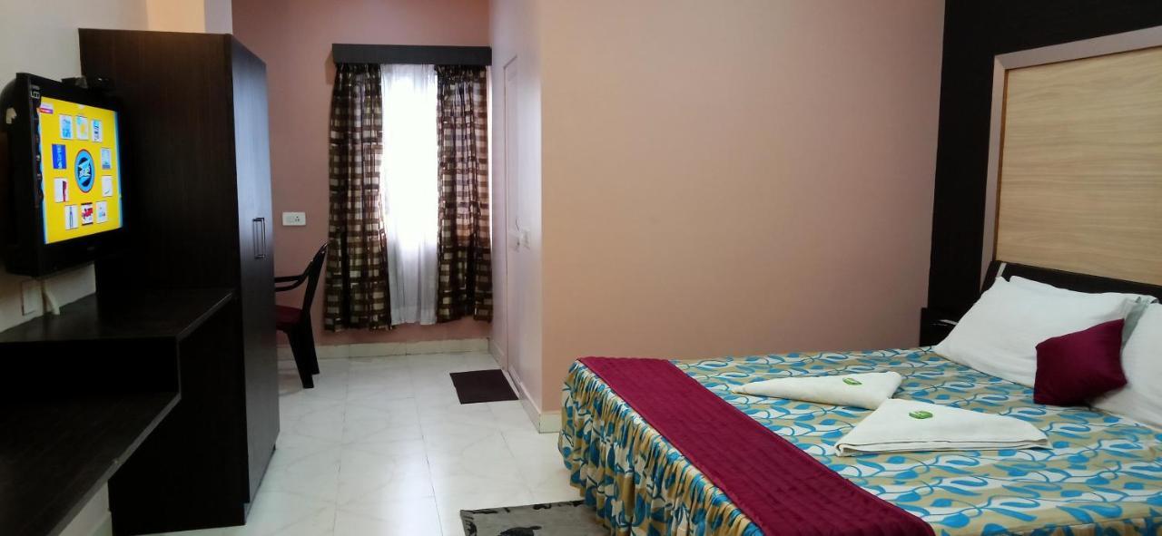 שילונג Hotel Barbareek מראה חיצוני תמונה