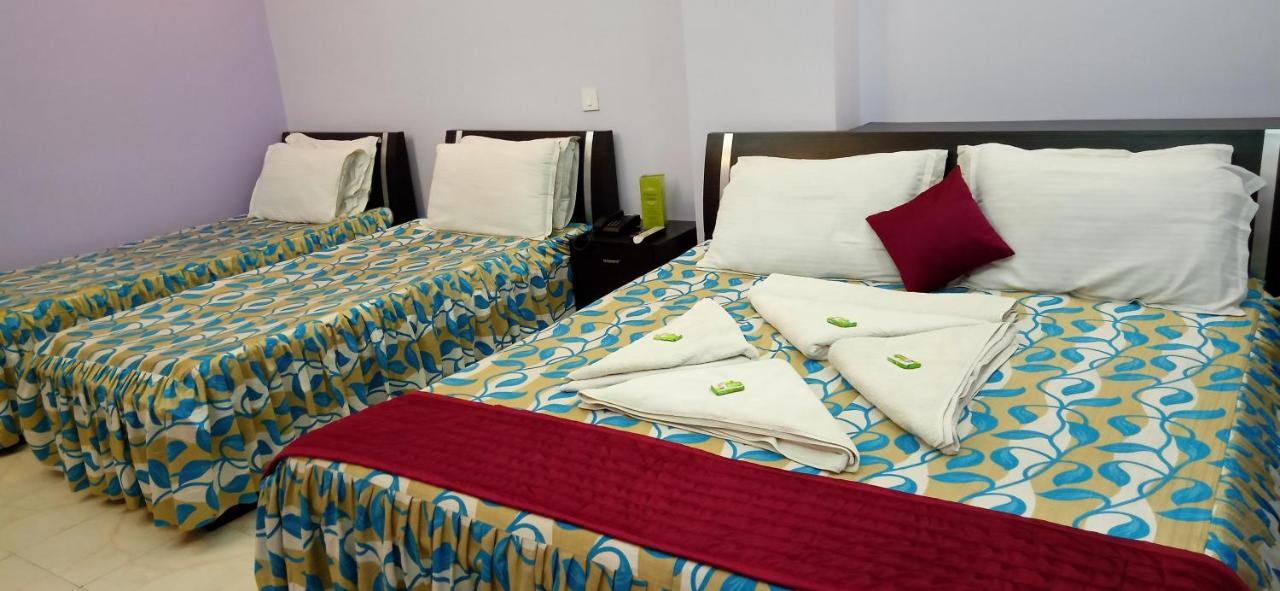 שילונג Hotel Barbareek מראה חיצוני תמונה