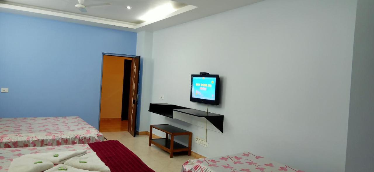 שילונג Hotel Barbareek מראה חיצוני תמונה