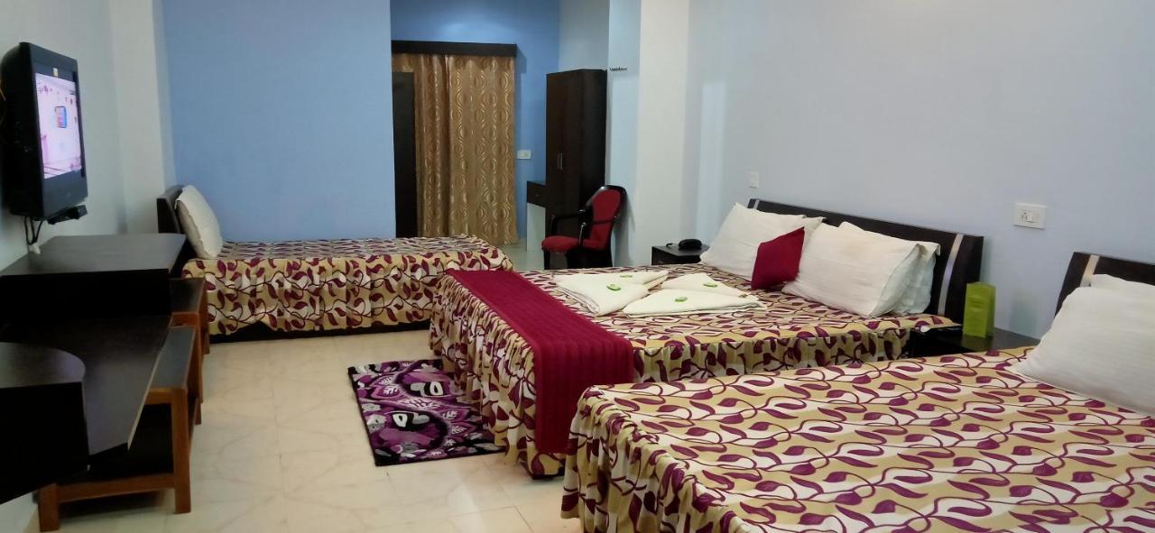 שילונג Hotel Barbareek מראה חיצוני תמונה