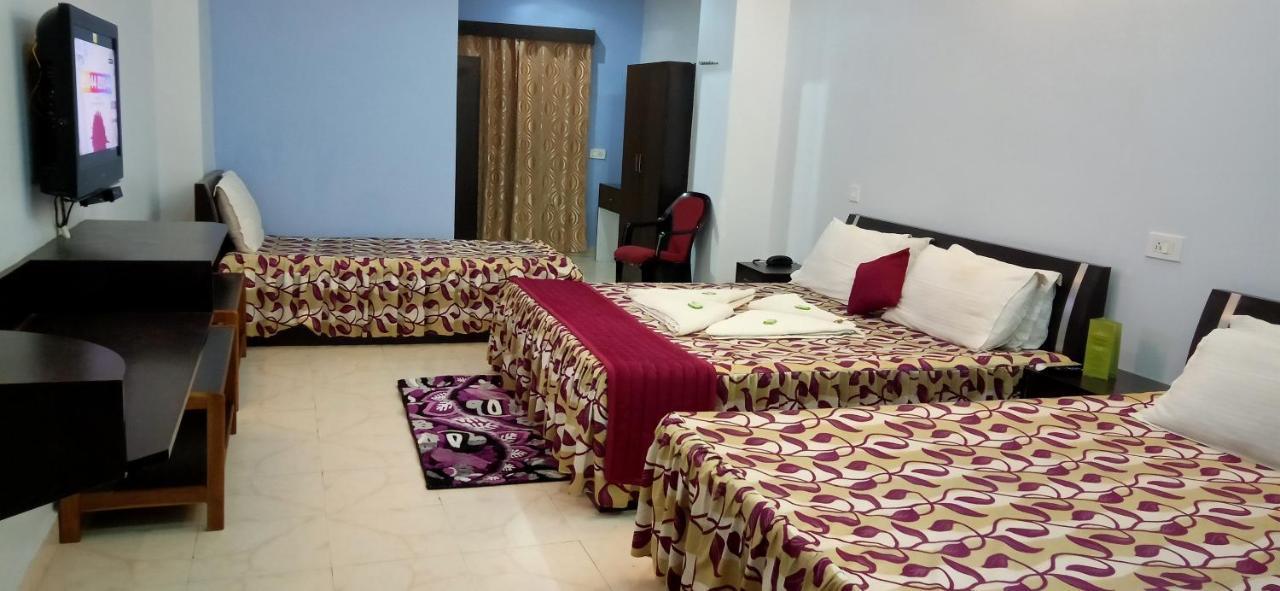 שילונג Hotel Barbareek מראה חיצוני תמונה
